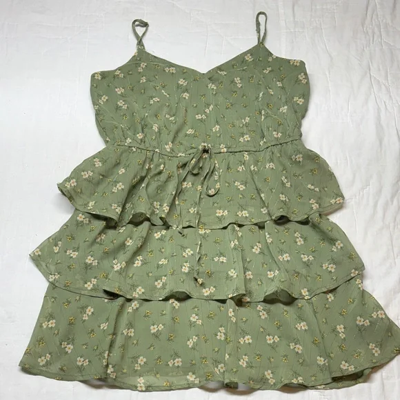 Cottagecore Sage Green Floral Tiered Ruffle Mini Babydoll Dress Coastal Cowgirl - Picture 12 of 13